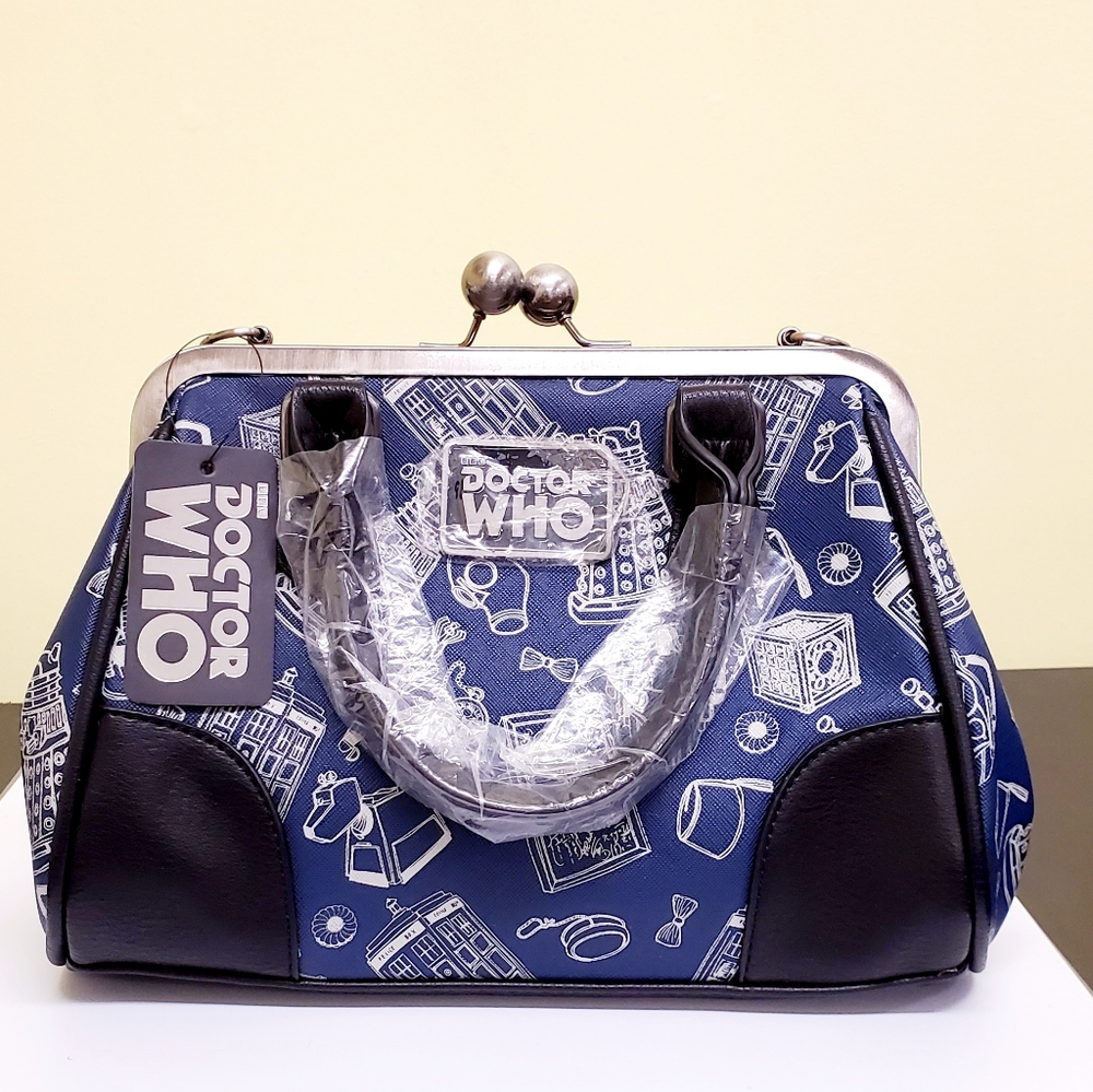 Dr. Who Scribble Art Kiss Lock Handbag